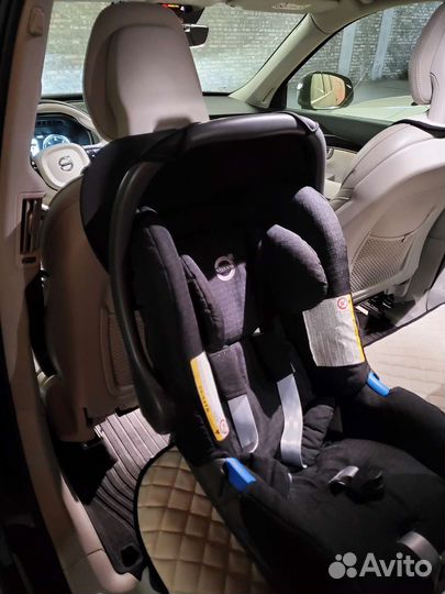 Детское автокресло- переноска, с базой изофикс