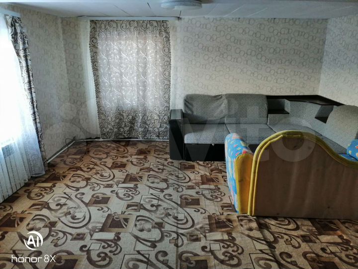 Дом 48 м² на участке 6 сот.