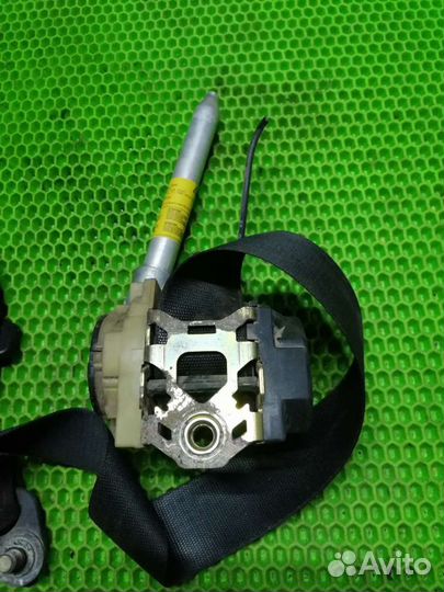 Правый ремень безопасности Mercedes w210