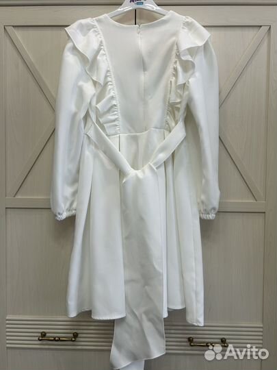 Платье для девочки нарядное р.140