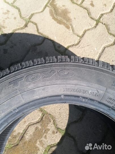 Toyo 310 215/60 R16 91E
