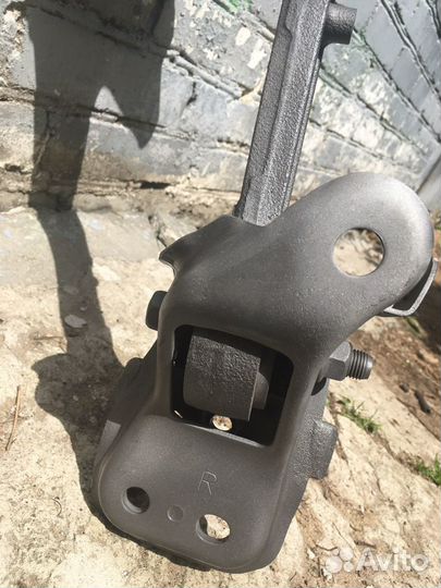 Рычаг продольный Subaru(правый)