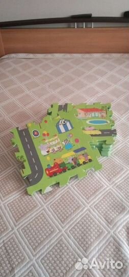 Развивающий коврик