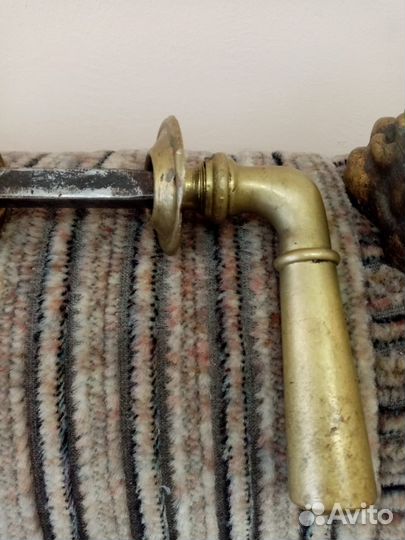 Ручки дверные,мебельные