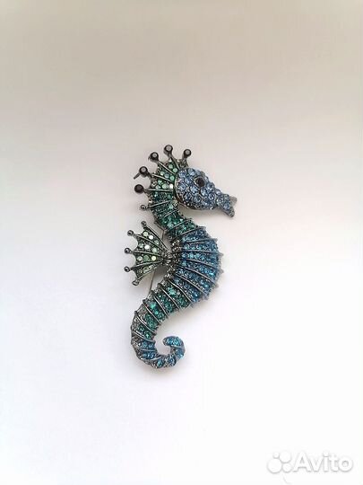 Брошь подвеска брошка