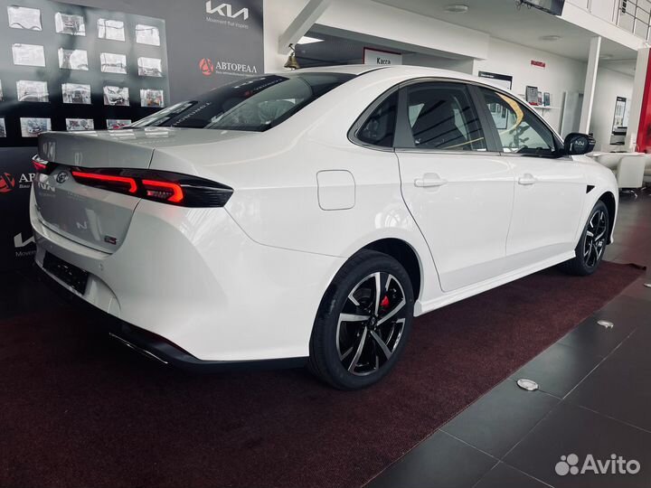 Kaiyi E5 1.5 CVT, 2023