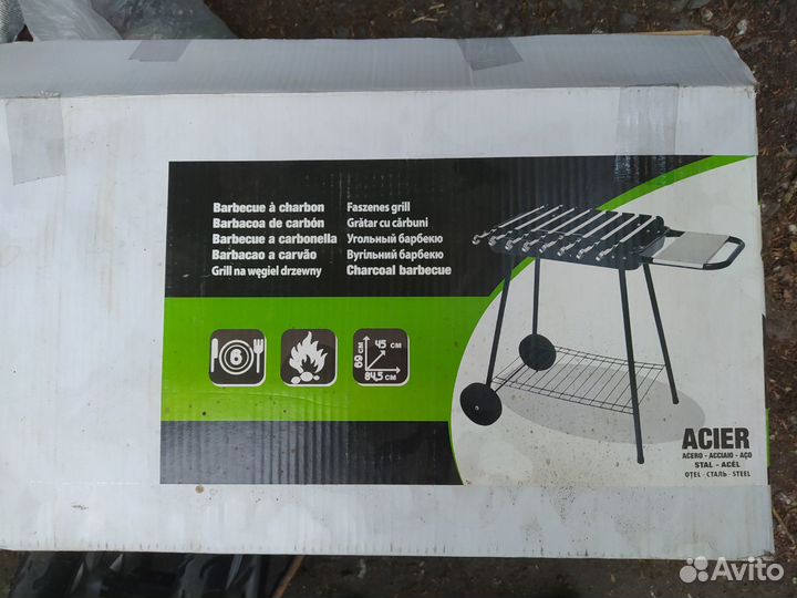 Гриль-барбекю новый