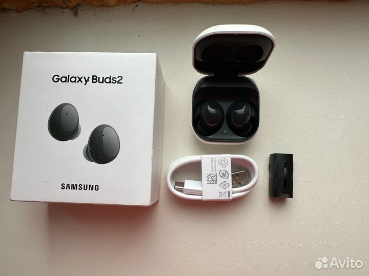 Samsung galaxy buds 2
