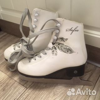 Коньки фигурные для девочки