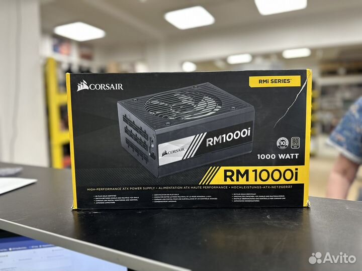 Блок питания Corsair RM1000x 1000W (6+2 pin x8) мо