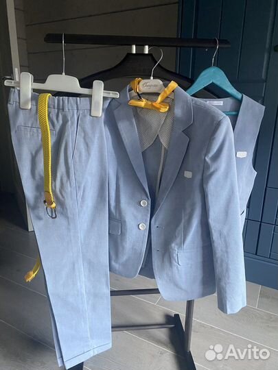 Нарядный костюм для мальчика 134