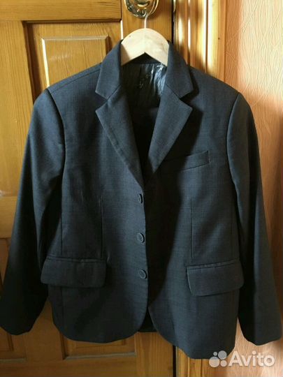 Школьный костюм д/мальчика р.146 (11-12лет)