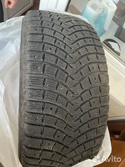 Michelin Latitude X-Ice 265/45 R20 и 295/40 R20 25J