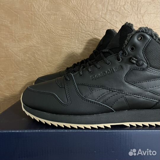 Зимние Reebok Classic Leather Mid 10us оригинал