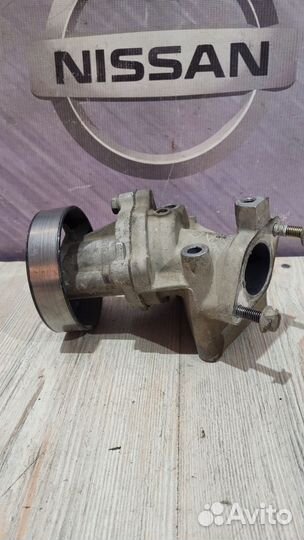 Помпа водяной насос Nissan primera P12