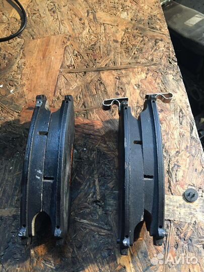 Тормозные колодки