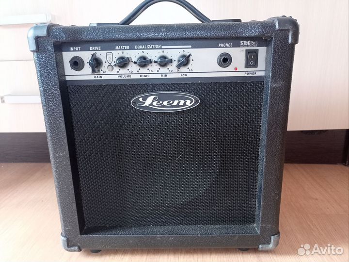 Комбоусилитель Leem 15 Вт
