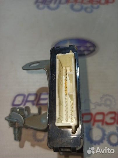 Блок управления светом Toyota Camry 55 2.5 2017