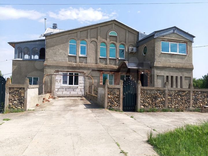 Дом 230 м² на участке 30 сот.