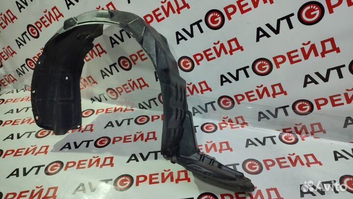 Подкрылок передний правый Toyota Corona Premio