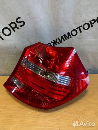 Правый задний фонарь BMW 1 series E87 рестайлинг