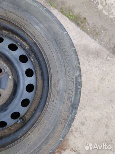 R13 Bridgestone 613V 155/80, PCD 4x100 DIA 15