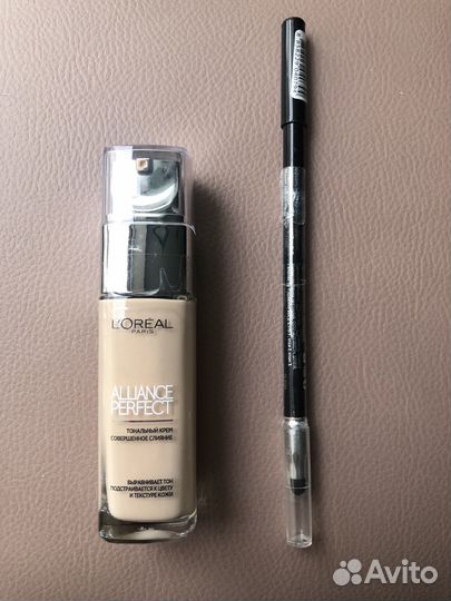 Косметика (бижутерия)