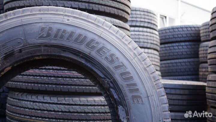 215/75R17.5 Bridgestone M788 Грузовая шина