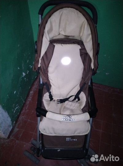 Прогулочная коляска