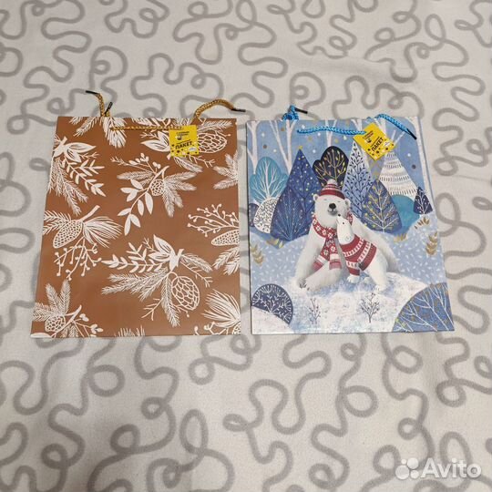 Пакеты подарочные новые