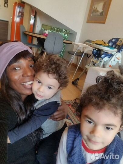 Няня сиделка