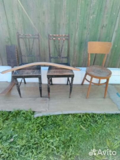 Стулья из СССР, прялка, водонос, балясины