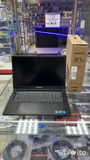 Игровой ноутбук GigaByte G7 MF 2023 (MF-E2KZ213SD)