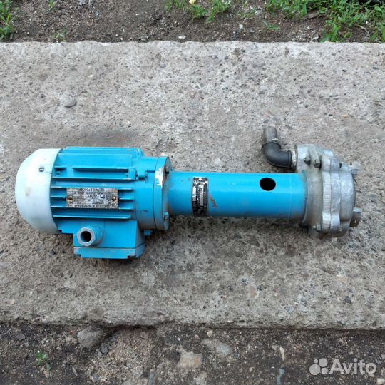 Водяной насос погружной