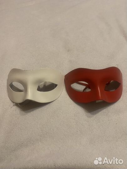Маски театральные пластик