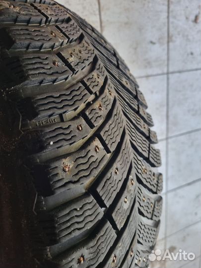 Michelin X-Ice North 4 235/45 R18 98T