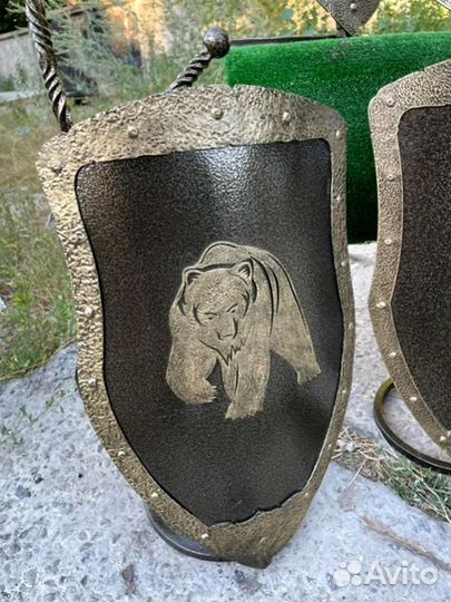 Подставка под шампуры Щит