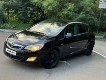 Opel Astra 1.4 MT, 2011, 225 000 км, с пробегом, цена 650 000 руб.