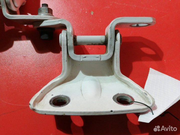 Петля двери задняя левая Kia Cerato TD G4FC