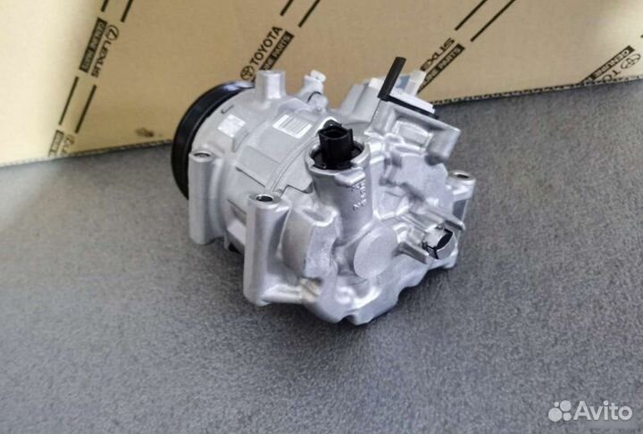 Компрессор кондиционера Toyota Camry 70