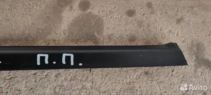 Молдинг стекла передний правый Lifan Breez