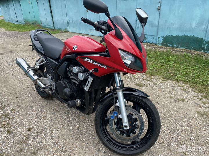 Yamaha FZS600 Fazer из Европы