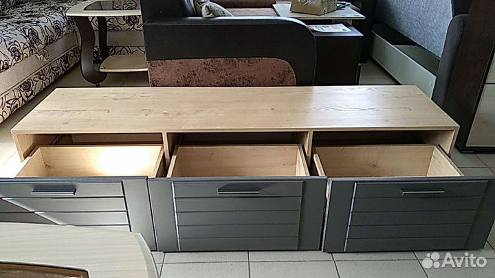 Тумба тв новая в наличии