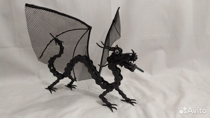 Дракон из цепи