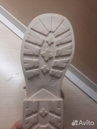 Платье и туфли