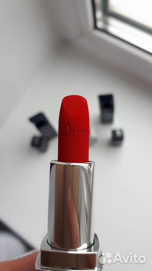 Губная помада dior