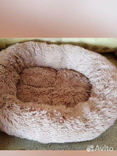 Пушистая лежанка для животных