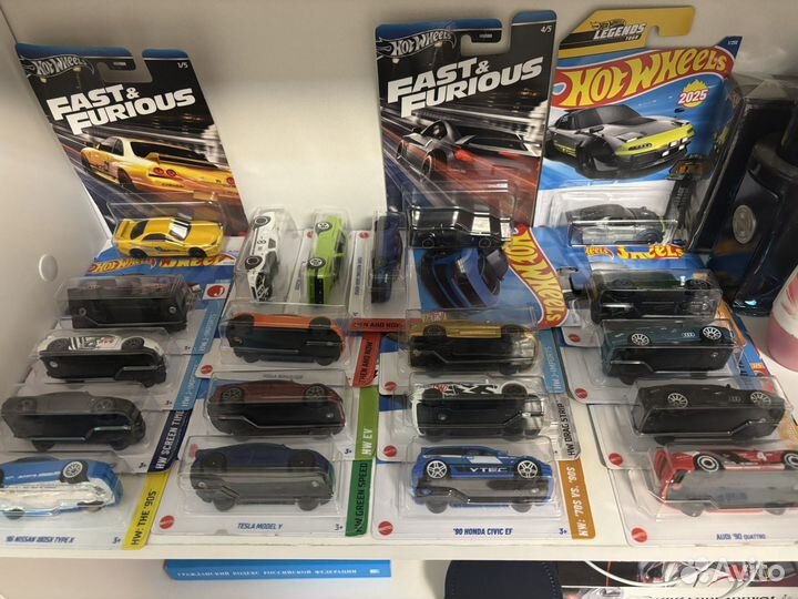 Hot wheels машинки новые