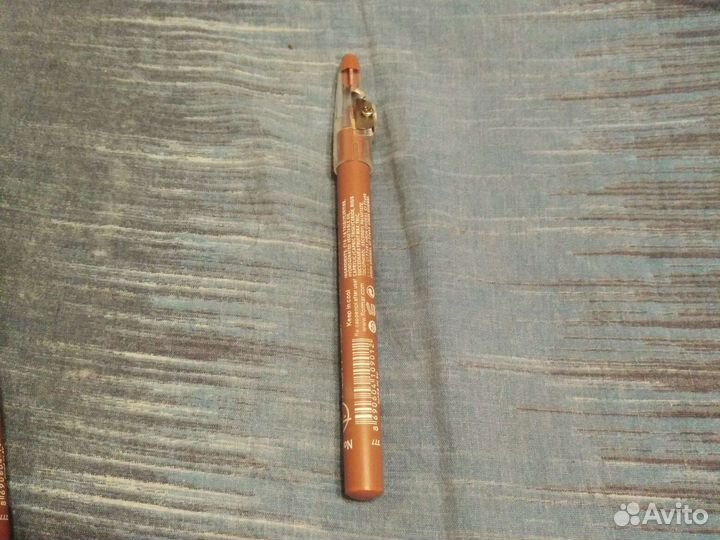 Карандашы для губ