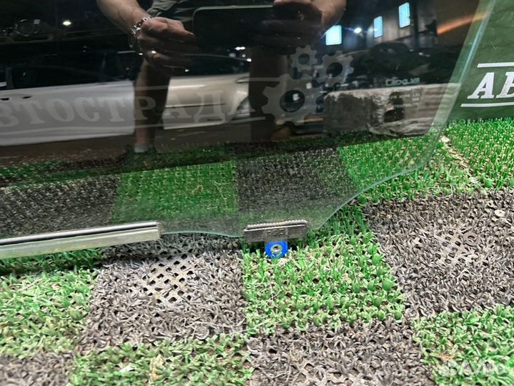 Стекло двойное переднее левое Lexus Es 6 2012-2017